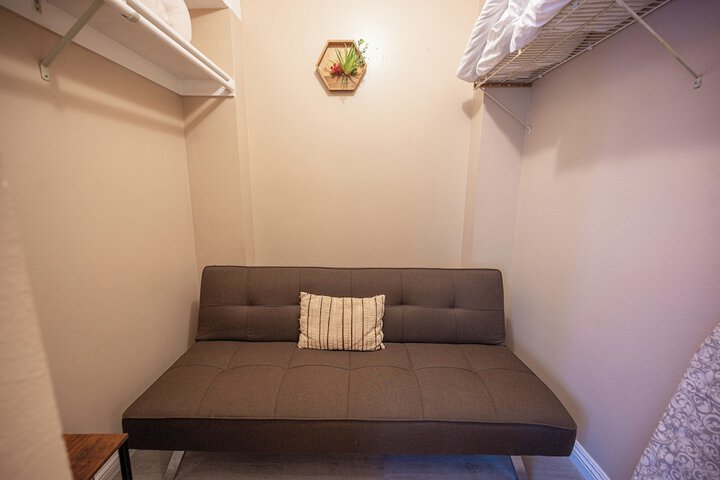 Room 10 of 57