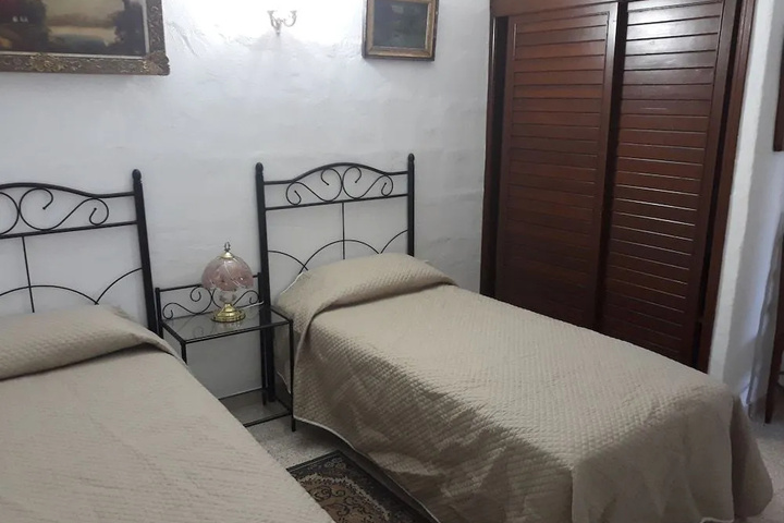 Room 3 of 13