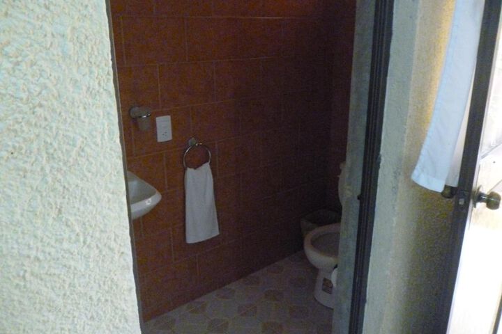 Room 21 of 31