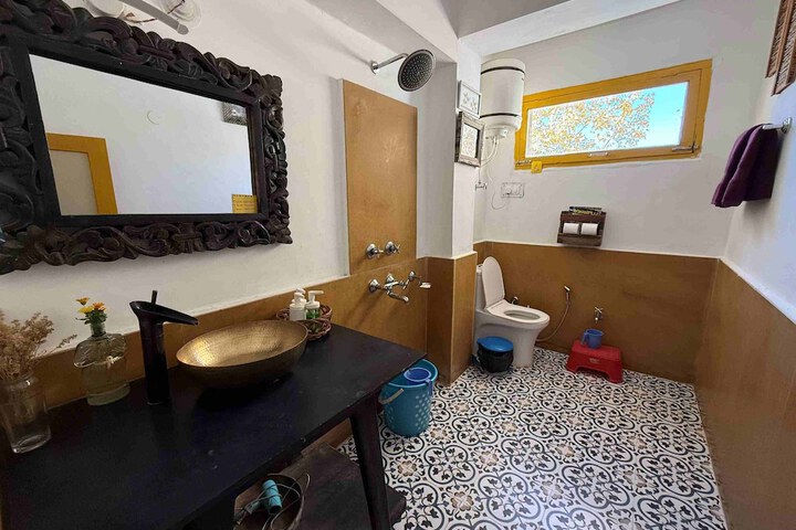 Room 18 of 63