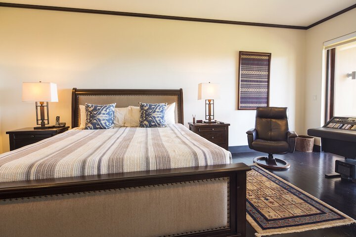Room 15 of 111