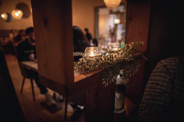 Dining 44 of 66