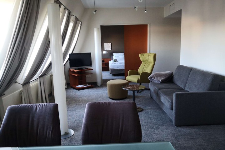 Room 21 of 69