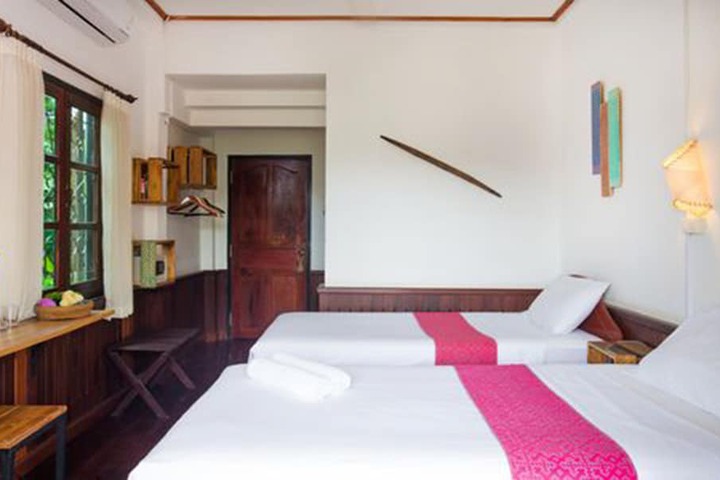 Room 17 of 52