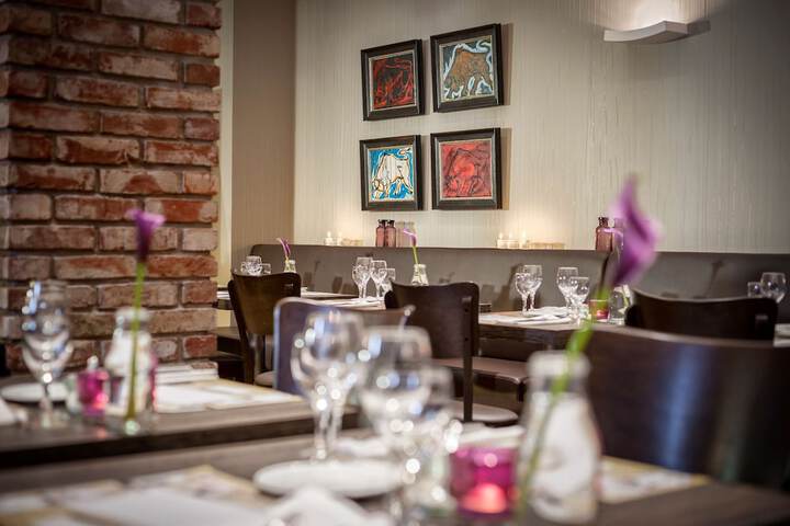 Dining Photos