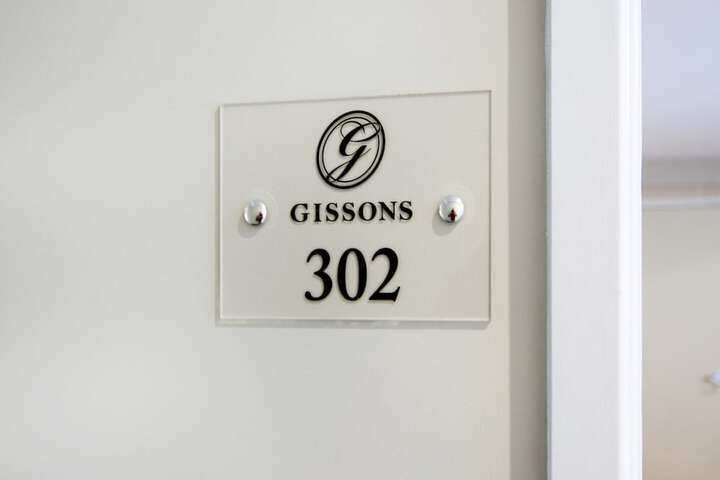 Room 9 of 54