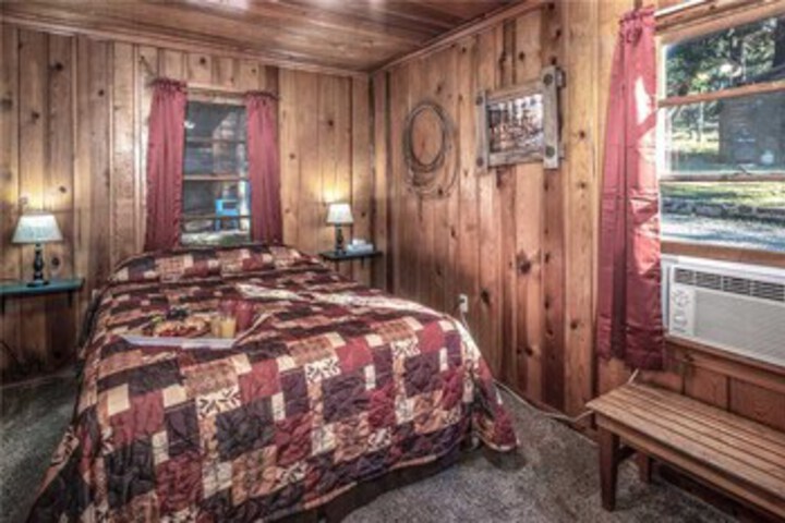 Room 28 of 29