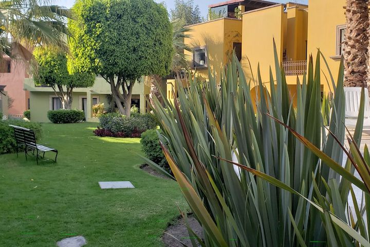 Hotel Exterior 31 of 40