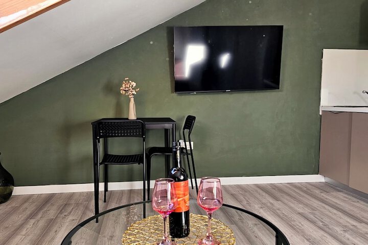 Room 84 of 140