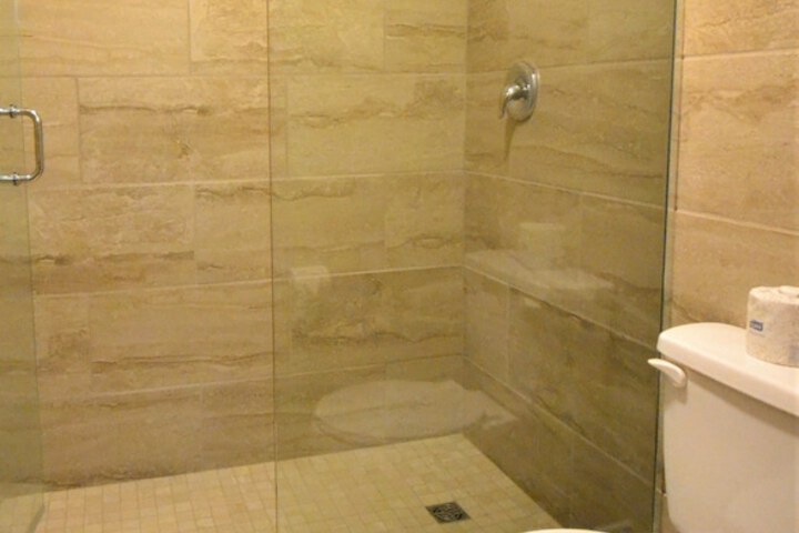 Room 16 of 55