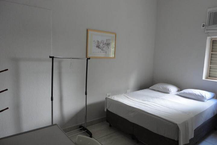Room 21 of 52