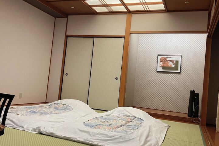 Room 15 of 54
