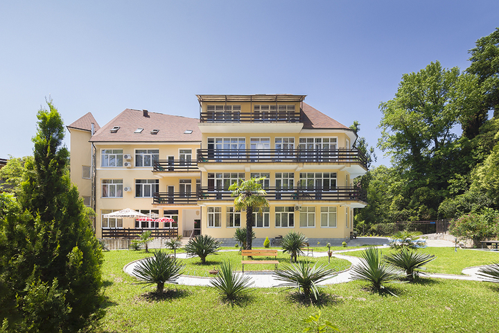 STARAYA HOSTA HOTEL