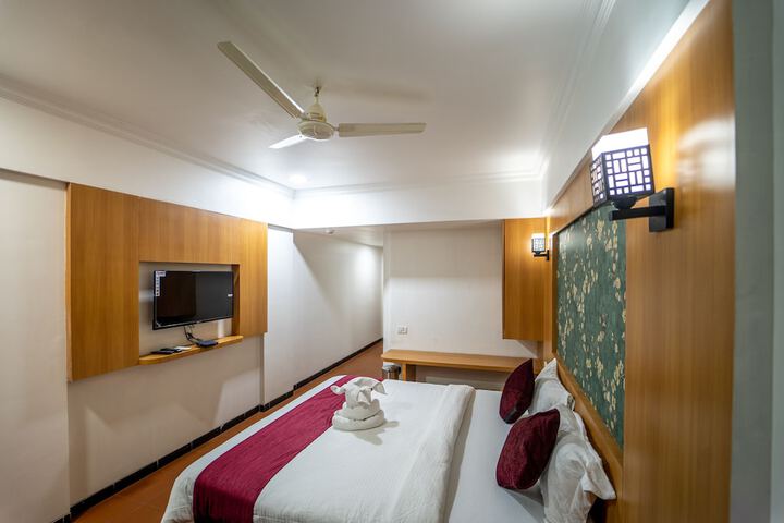 Room 16 of 55