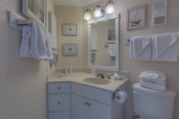Room 19 of 122