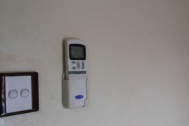 Room 7 of 72
