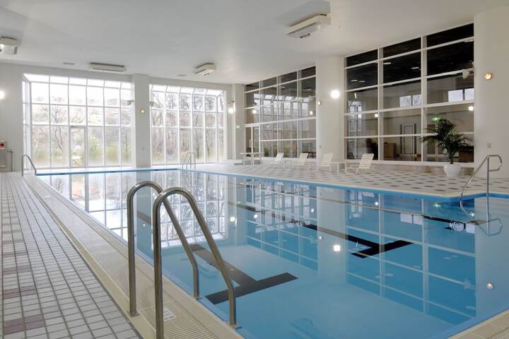 Pools & Facilities
