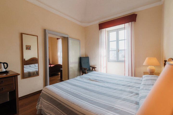 Room 13 of 44