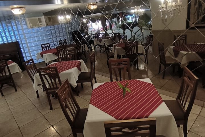 Dining 48 of 66