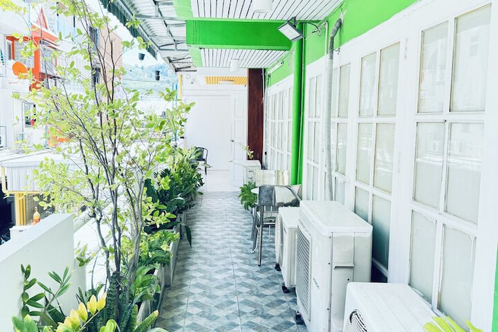 Room 65 of 91