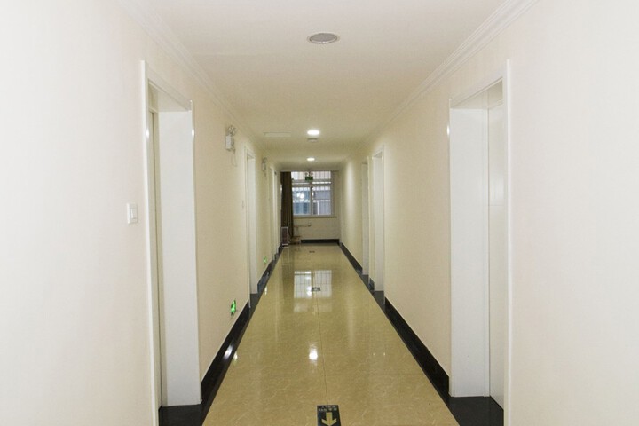 Hotel Interior 8 of 14