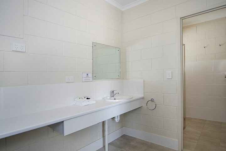 Room 30 of 41
