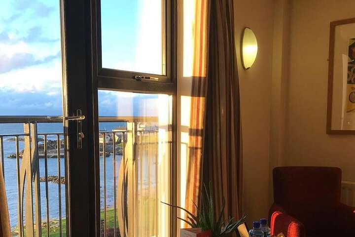 Room 32 of 70