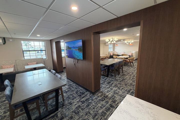 Breakfast area