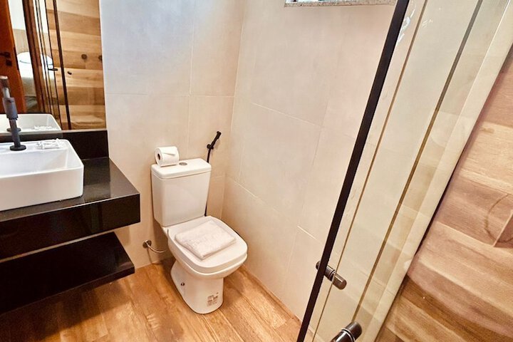 Clean Restrooms