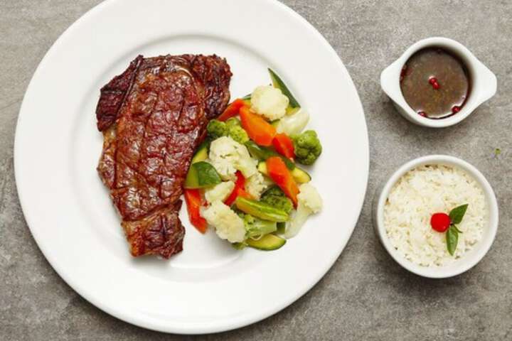 Dining 56 of 71