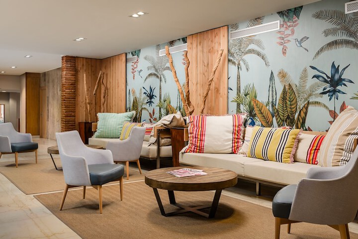 Hotel Lobby