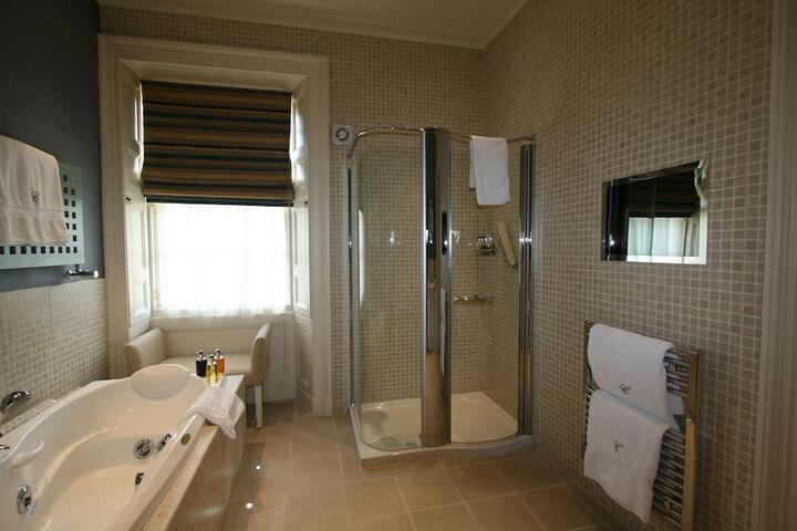 Room 45 of 113