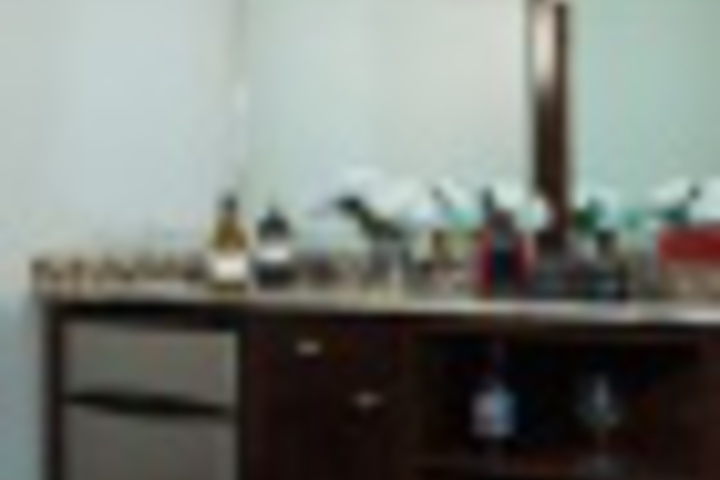 Room 327 of 552