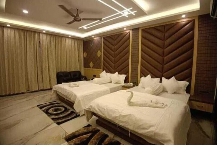 Hotel 67 of 70
