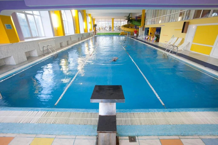 Pool 4 of 24