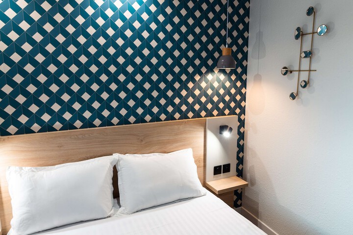 Room 45 of 84