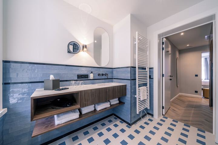 Bath Interior