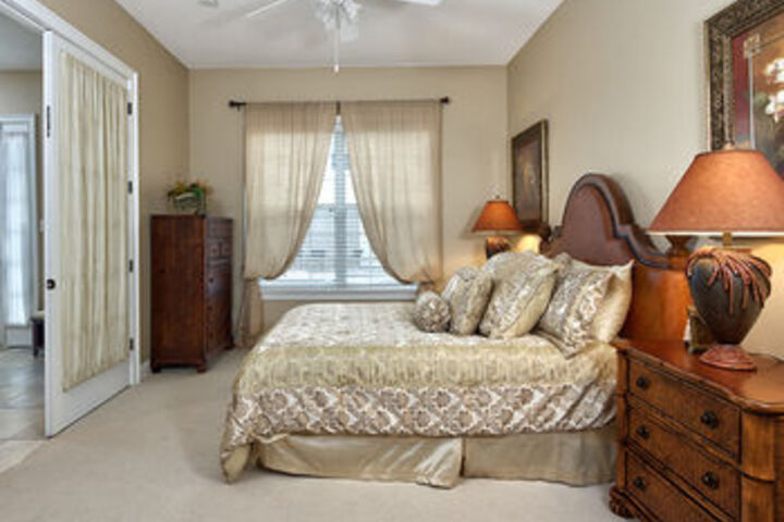Room 18 of 62