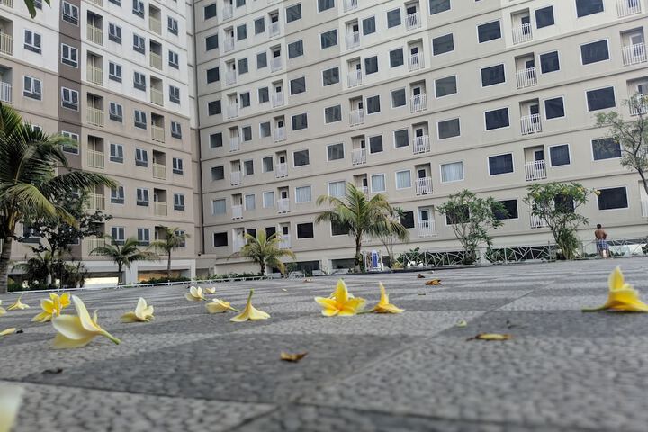 Hotel Exterior 43 of 57