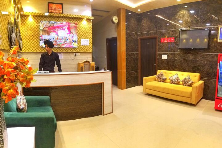 Hotel Interior 12 of 64