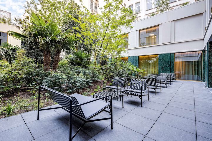 Terrace/Patio 36 of 37