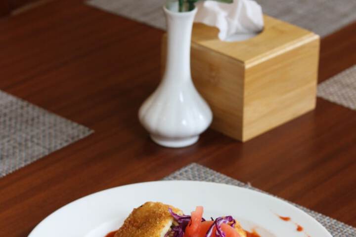 Dining 62 of 72