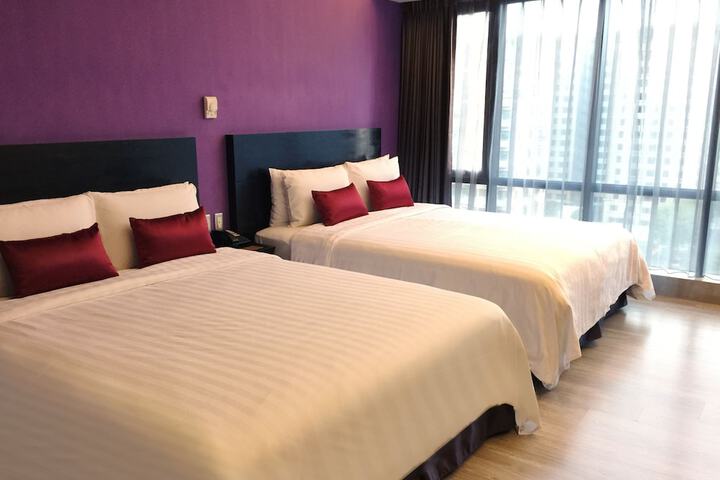 Room 19 of 69