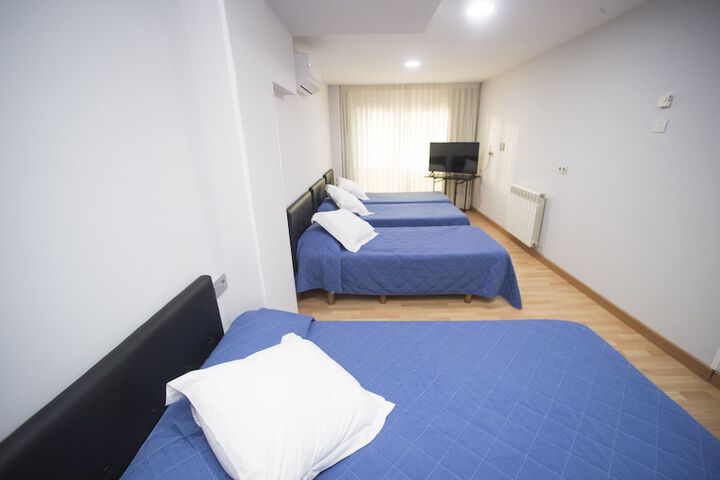 Room 18 of 34