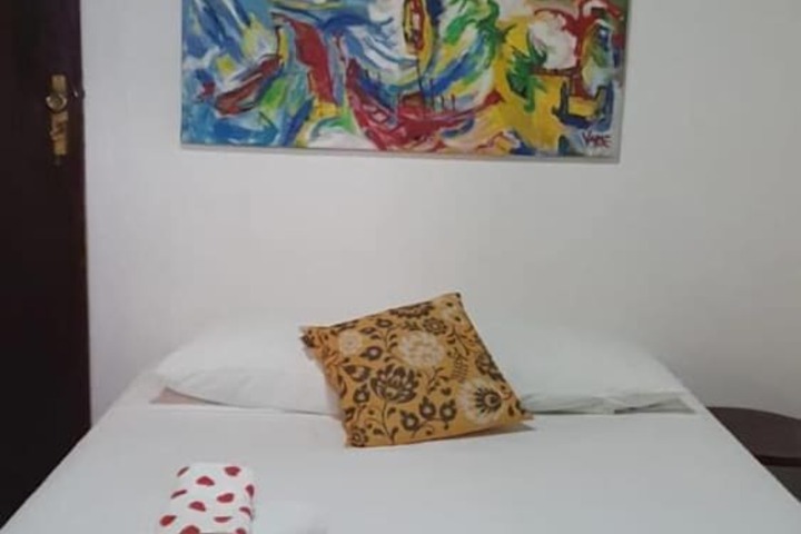 Room 9 of 86