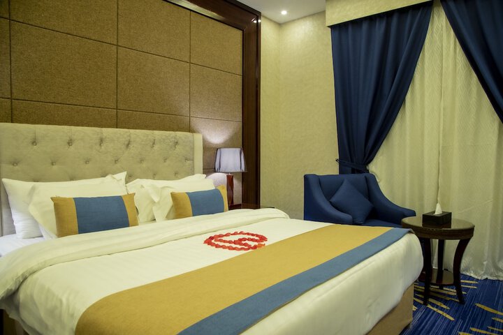 Room 30 of 44