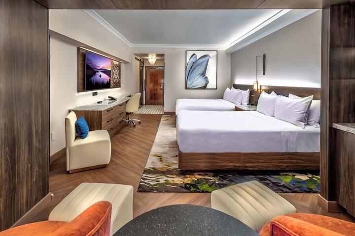 Premier 2 Queen Beds (3 of 9)