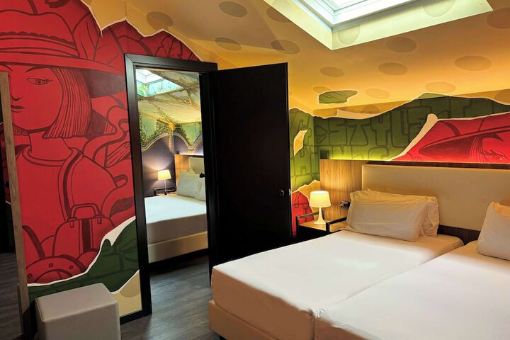 Room 26 of 58