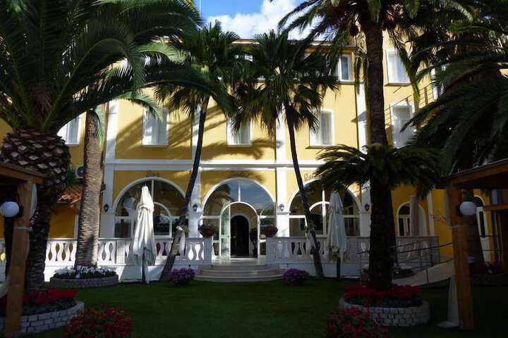 Mediterraneo Palace Depandance in Amantea