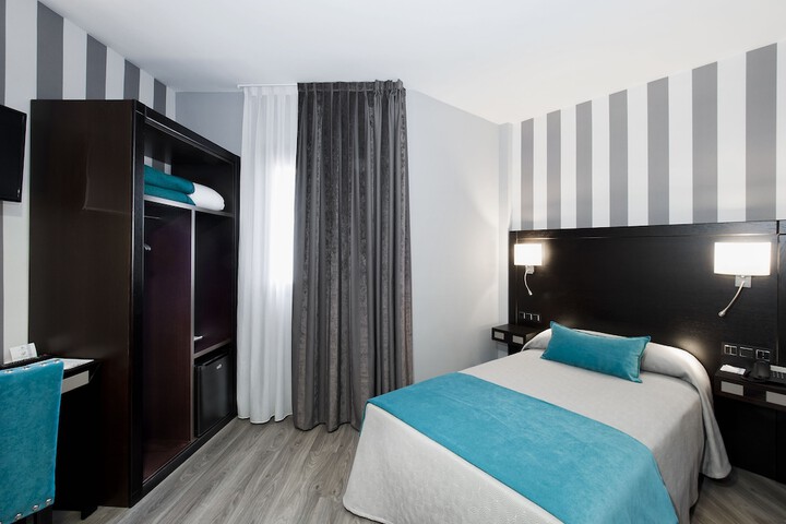Room 13 of 45